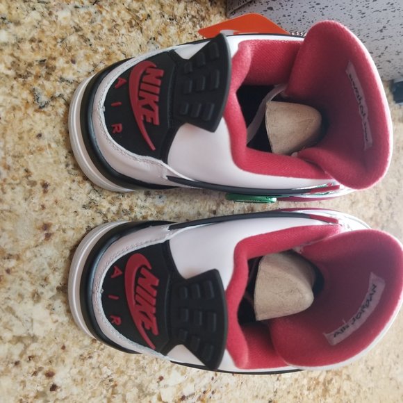 Jordan 4 Retro Fire Red (2020)